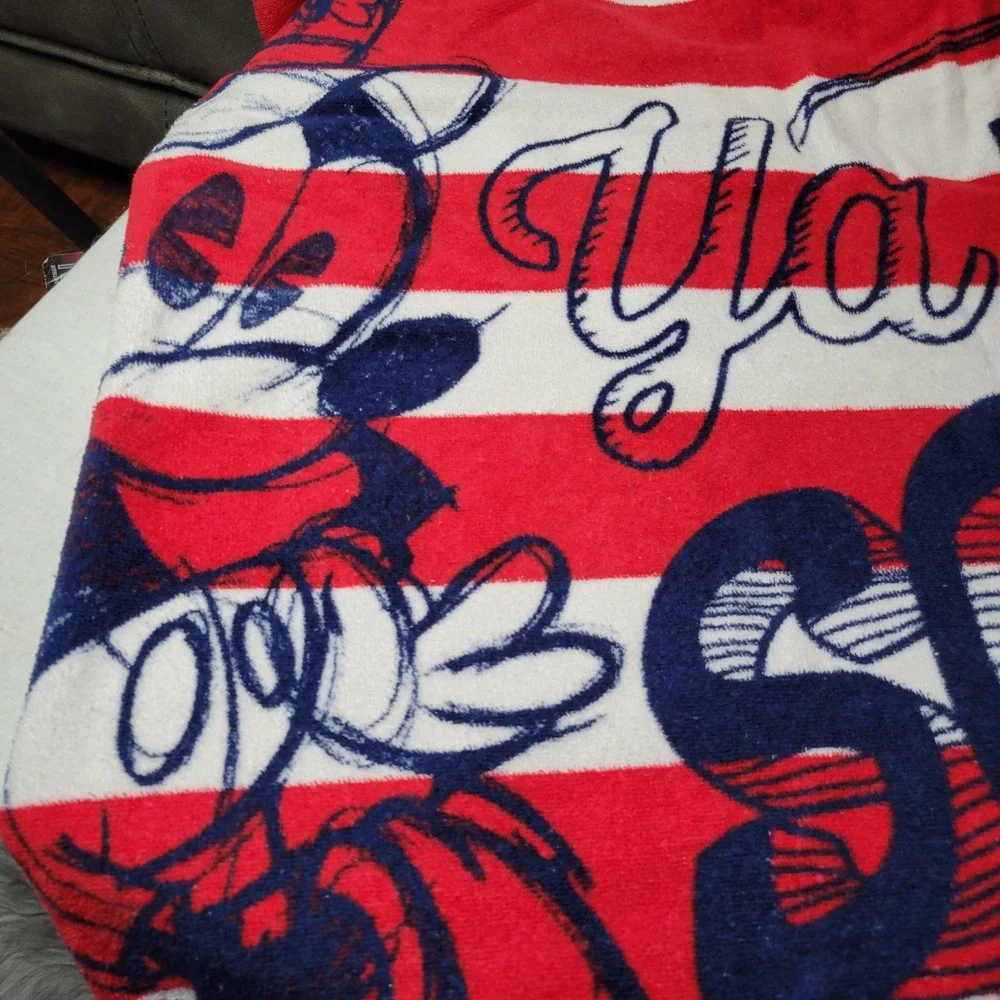 Disney Cruise Line‎ Mickey Mouse Sea Ya Real Soon Beach Towel Red White Striped